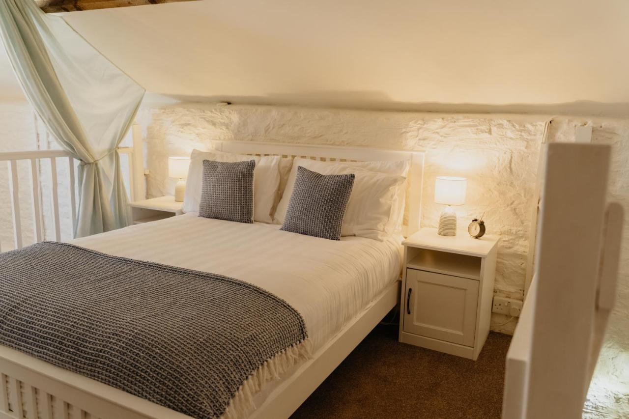 Little England Retreats - Cottage, Yurt And Shepherd Huts Othery Zewnętrze zdjęcie