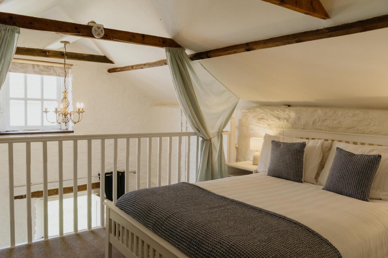 Little England Retreats - Cottage, Yurt And Shepherd Huts Othery Zewnętrze zdjęcie