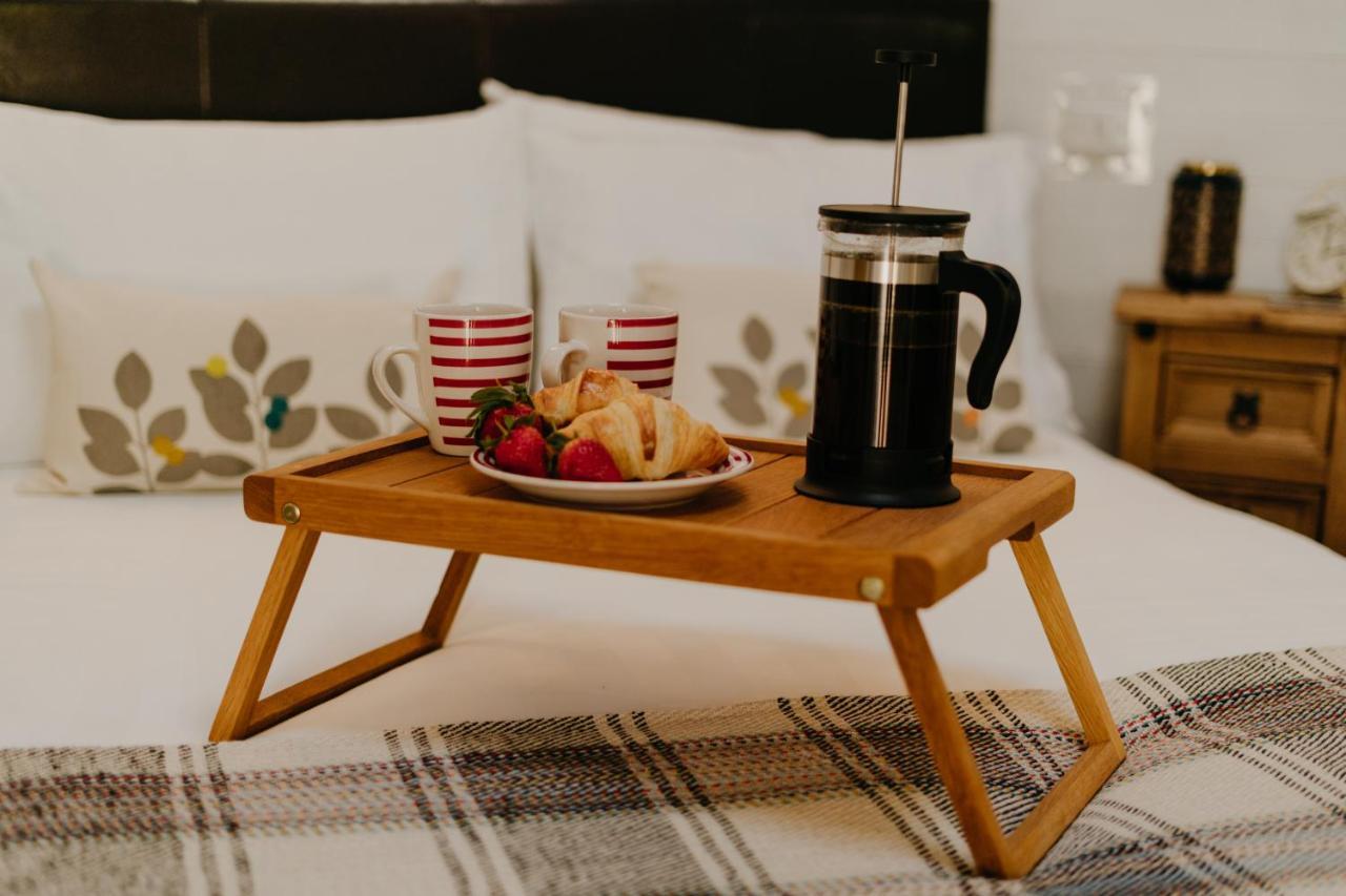 Little England Retreats - Cottage, Yurt And Shepherd Huts Othery Zewnętrze zdjęcie