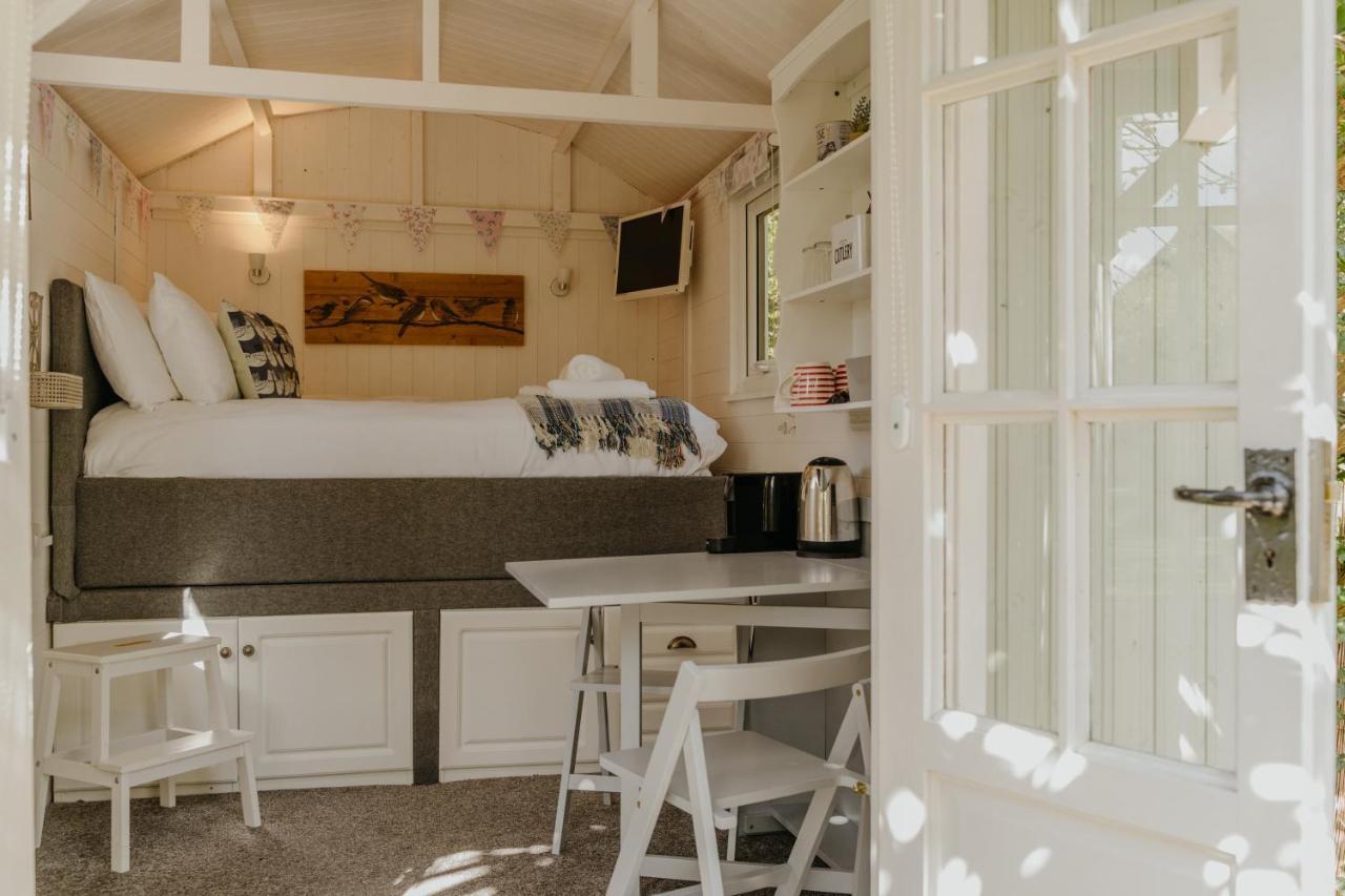 Little England Retreats - Cottage, Yurt And Shepherd Huts Othery Zewnętrze zdjęcie