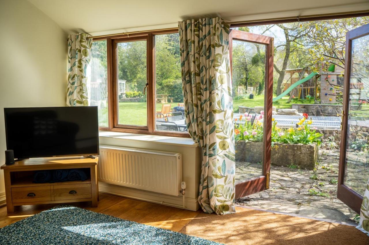 Little England Retreats - Cottage, Yurt And Shepherd Huts Othery Zewnętrze zdjęcie