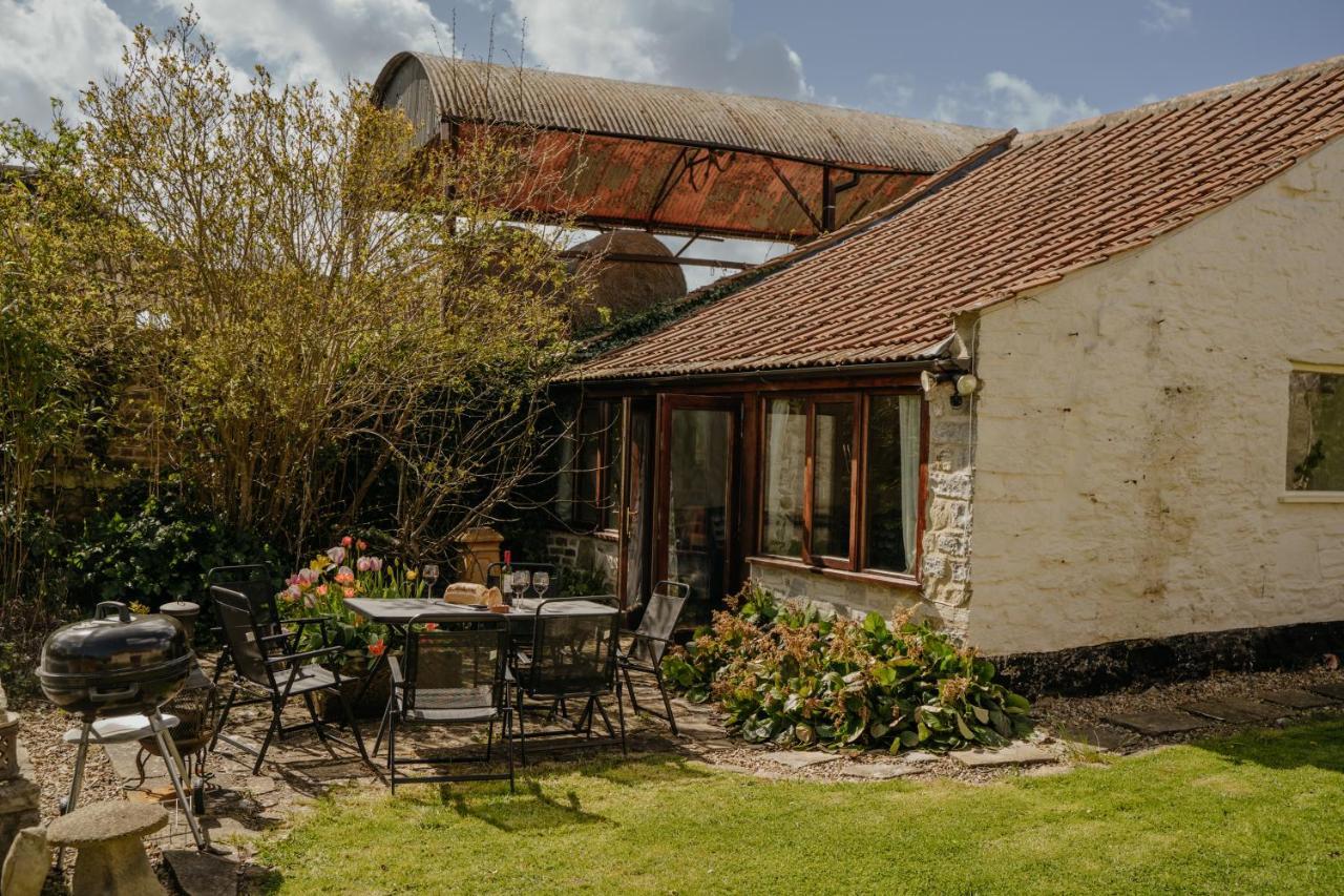 Little England Retreats - Cottage, Yurt And Shepherd Huts Othery Zewnętrze zdjęcie