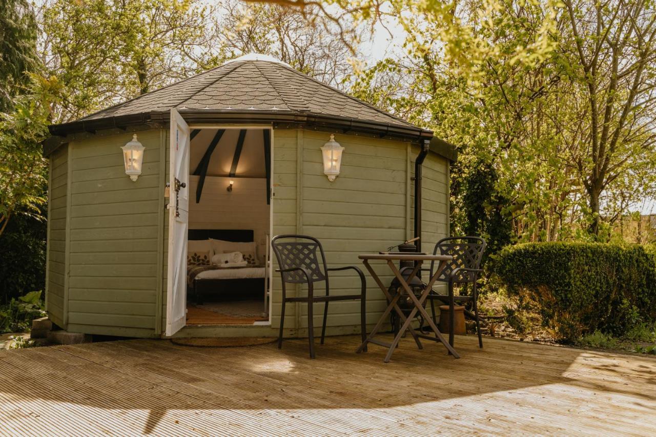 Little England Retreats - Cottage, Yurt And Shepherd Huts Othery Zewnętrze zdjęcie