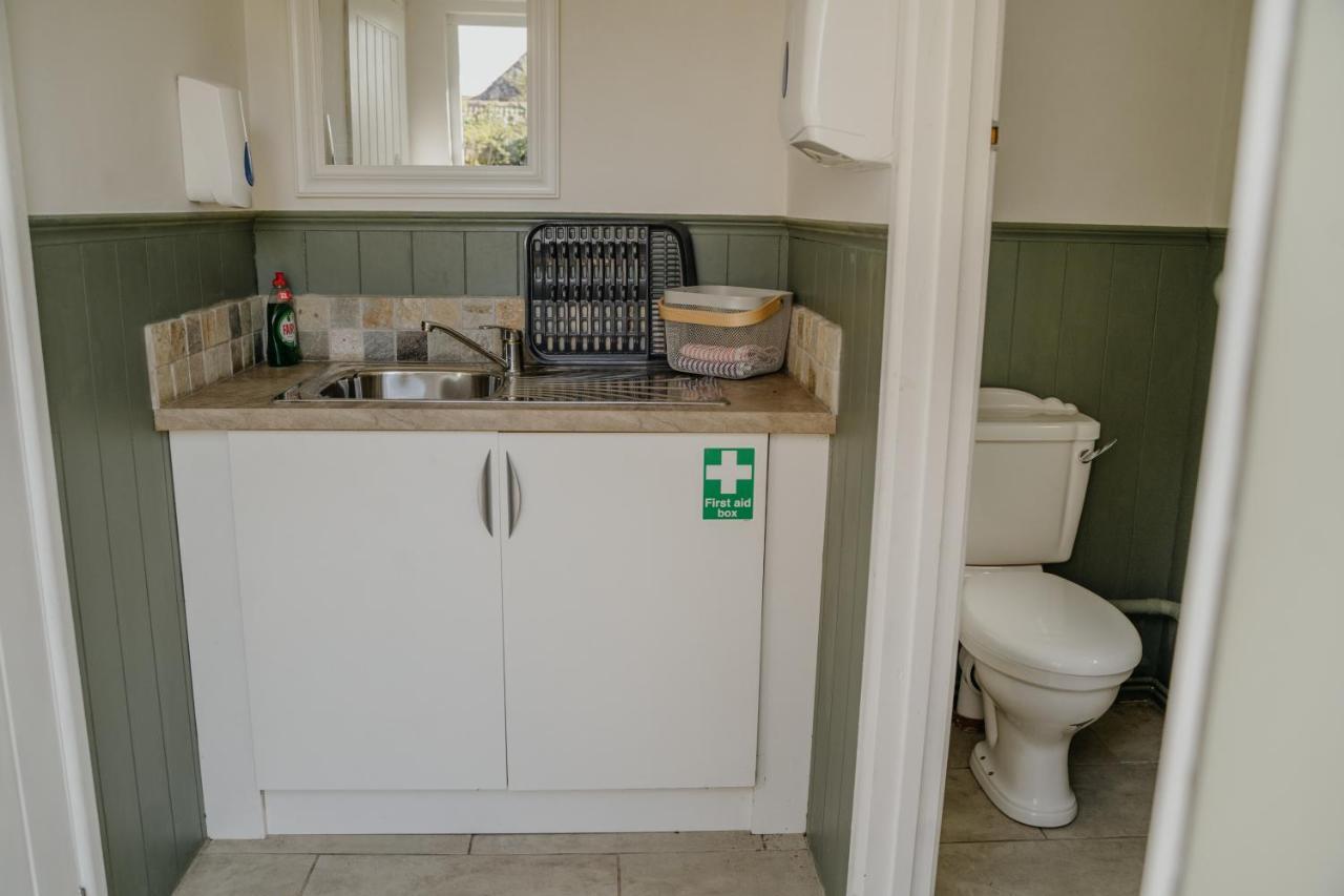 Little England Retreats - Cottage, Yurt And Shepherd Huts Othery Zewnętrze zdjęcie