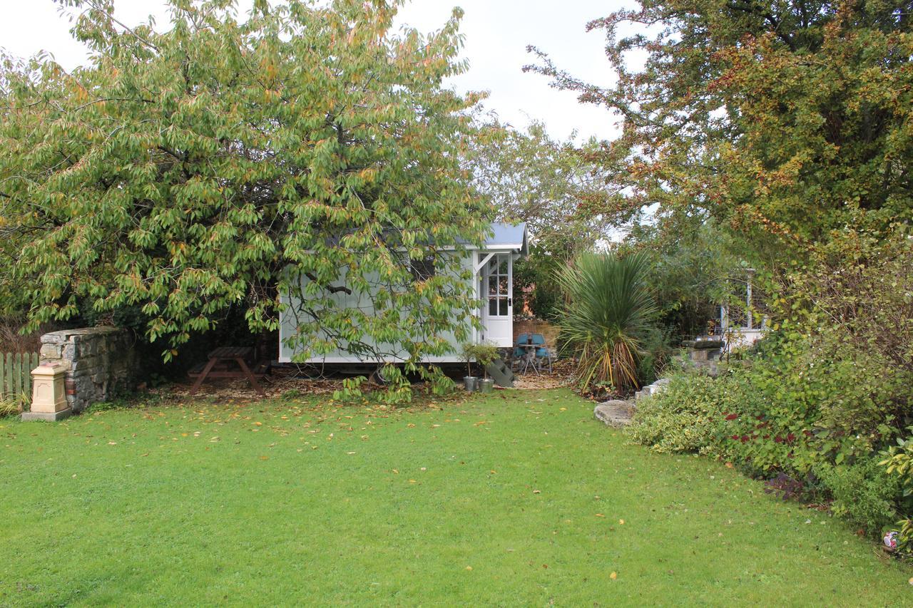 Little England Retreats - Cottage, Yurt And Shepherd Huts Othery Zewnętrze zdjęcie